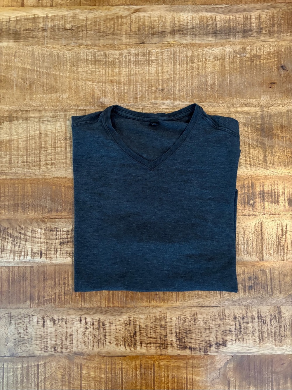Lululemon 5 Year Basic V-Neck Shirt